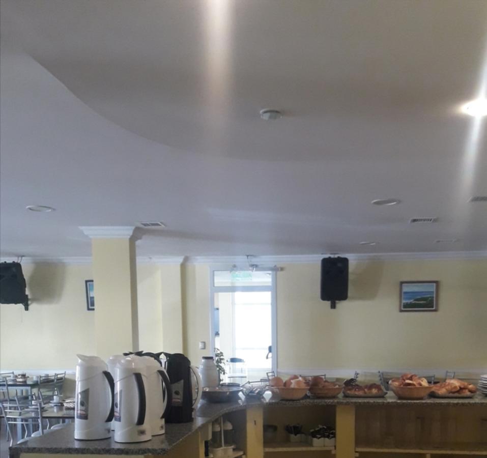 Hotel Tandil Puerto Madryn Eksteriør bilde